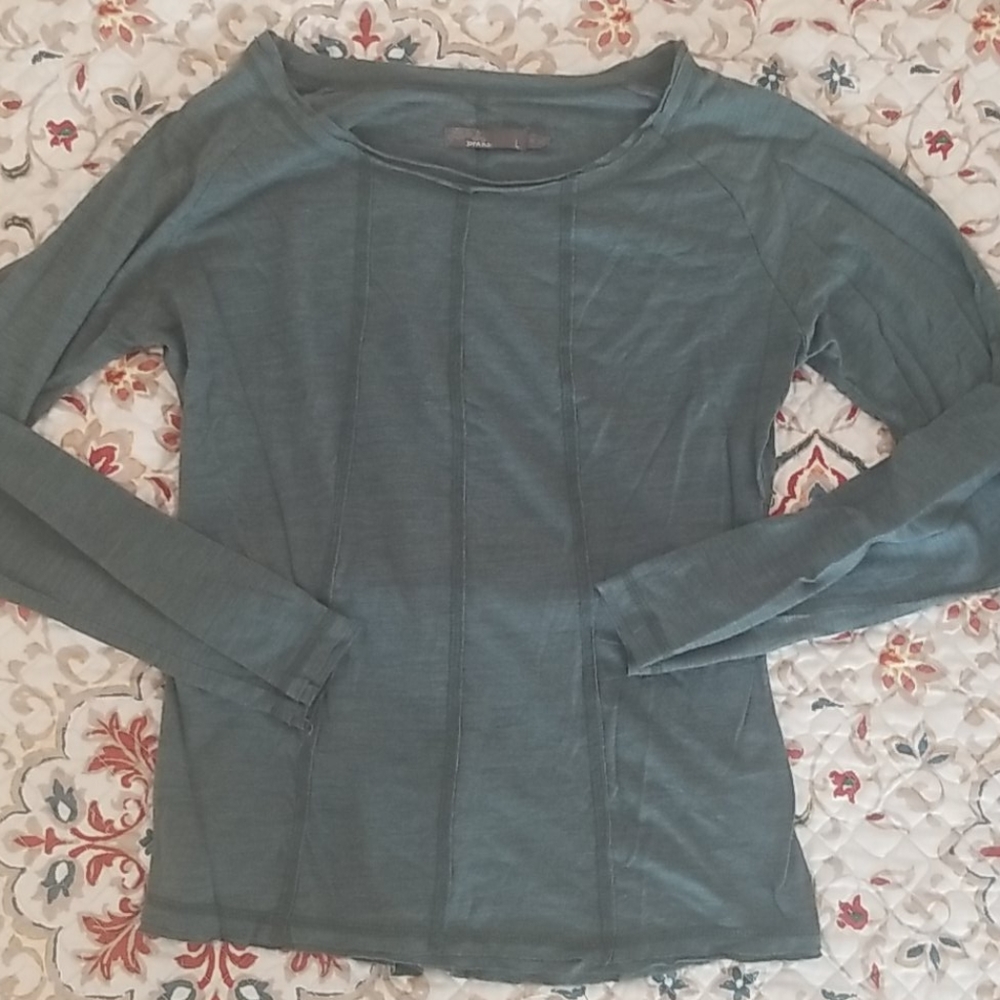 Prana long sleeve shirt size L